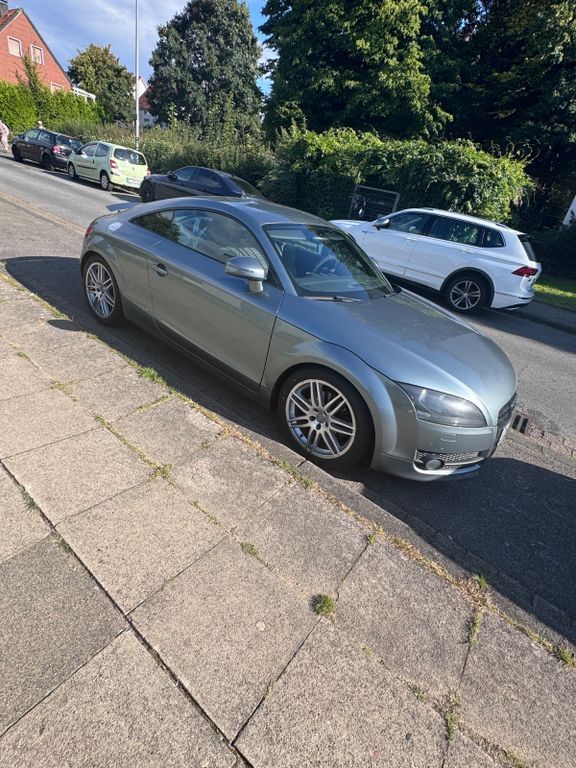 Audi TT 222.000 km 7.500 € Ritterhude 27721