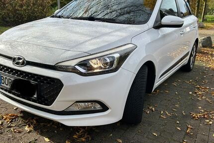 Hyundai i20 46.800 km 12.500 € Heiden 46359