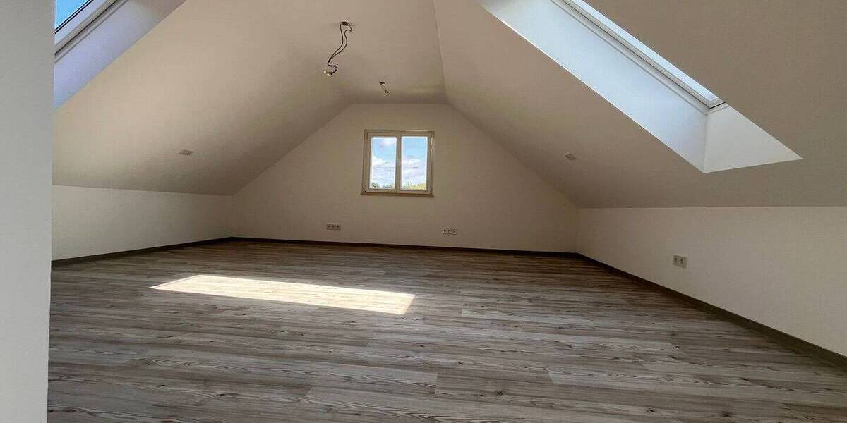 Bauernhaus, Landhaus Moritzburg Friedewald - 6 Zimmer, 175 m&sup2;, 2.300&euro; | Angebot:26331569