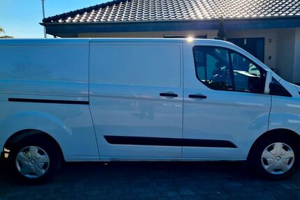 Ford Transit Custom 97.000 km 21.900 € Bad Lippspringe 33175
