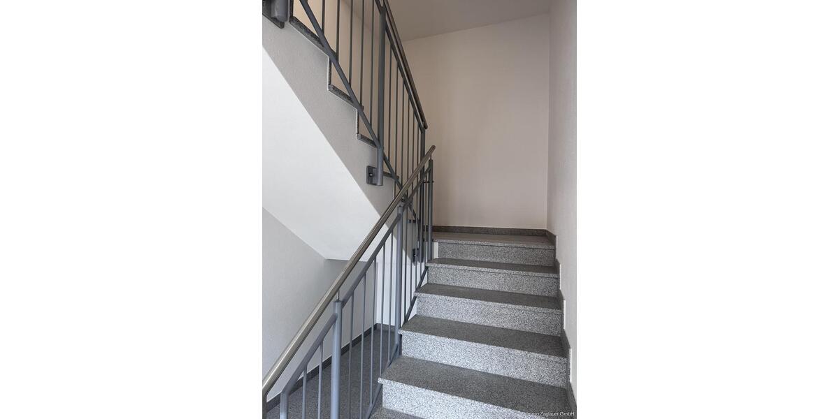 Einfamilienhaus Deggendorf - 3 Zimmer, 129 m&sup2;, 1.390&euro; | Angebot:25177514