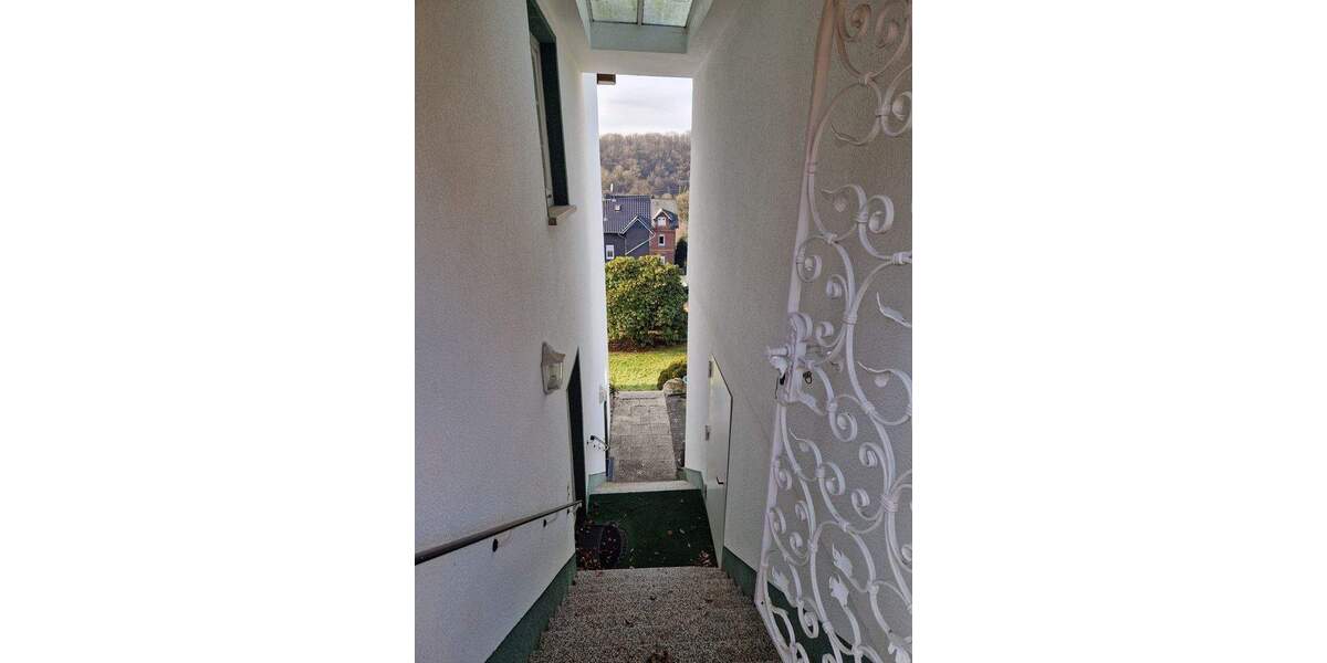 Hochwertig erbautes Einfamilienhaus in familienfreundlicher Lage von Eiserfeld! 4 zimmer