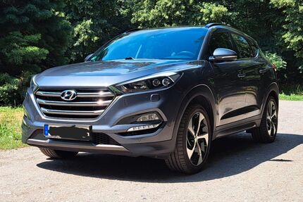 Hyundai TUCSON 128.000 km 15.699 &euro; Groß-Gerau 64521