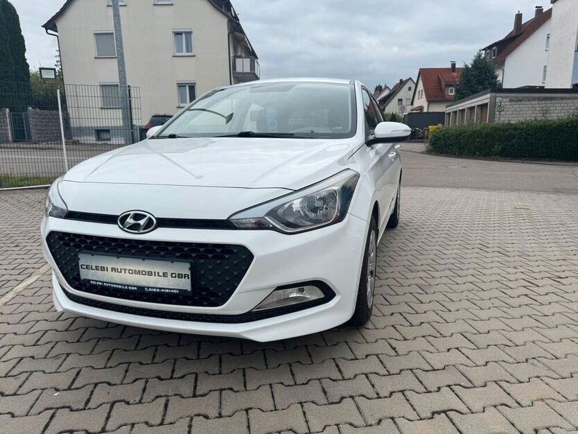i20