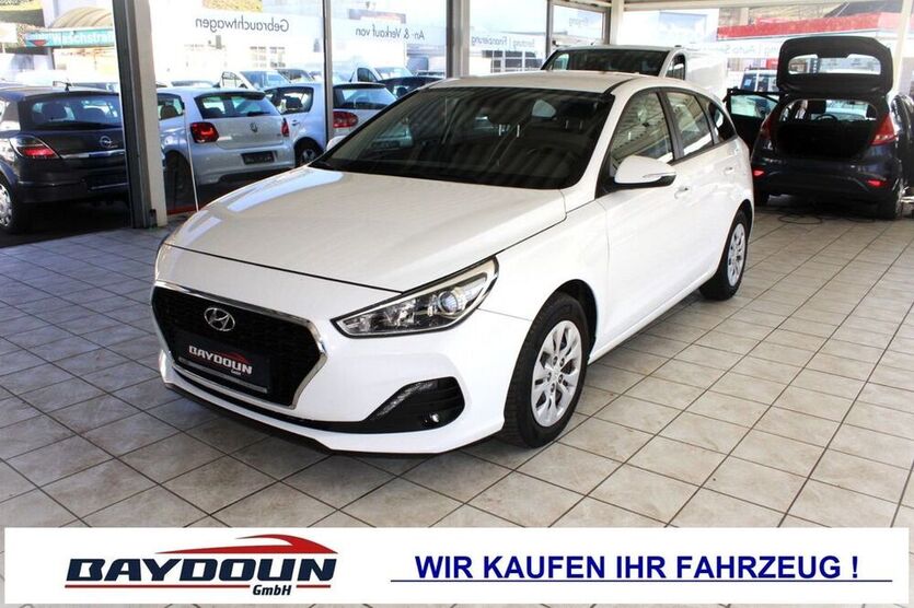 i30