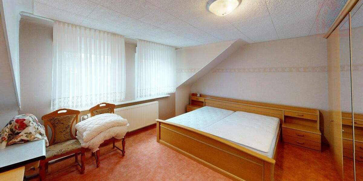 Einfamilienhaus Schwalbach - 5 Zimmer, 105 m&sup2;, 199.000&euro; | Angebot:25673976