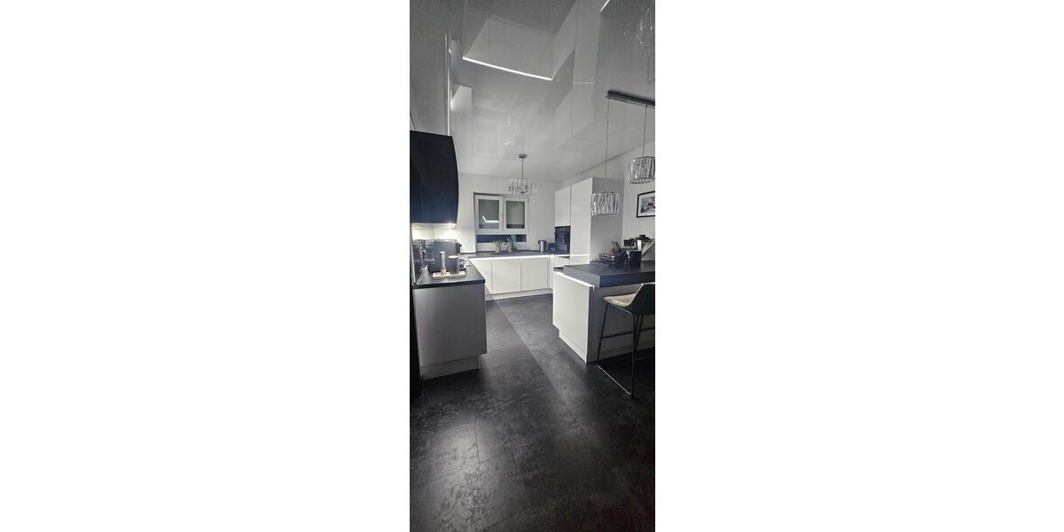 Etagenwohnung Salzgitter Ortschaft Nord - 4 Zimmer, 230 m&sup2;, 535.000&euro; | Angebot:26420734