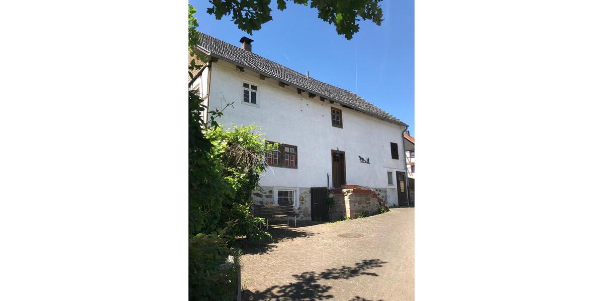Einfamilienhaus Bad Wildungen - 3 Zimmer, 100 m&sup2;, 25.000&euro; | Angebot:26399810