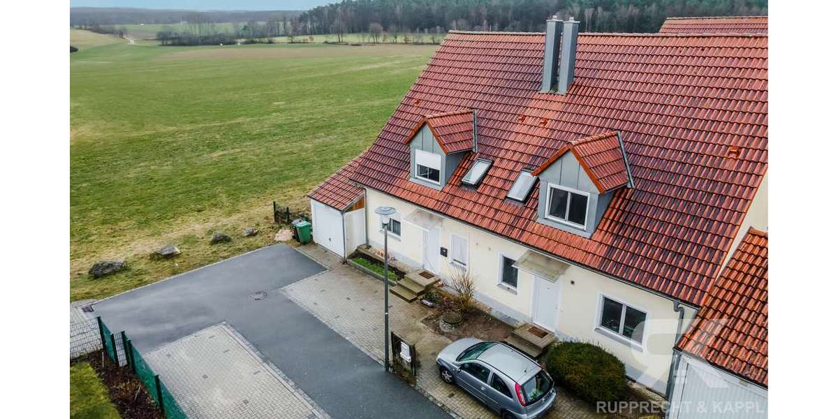 Haus zum Kaufen in Vilseck 299.000 € 125 m² 4 zimmer