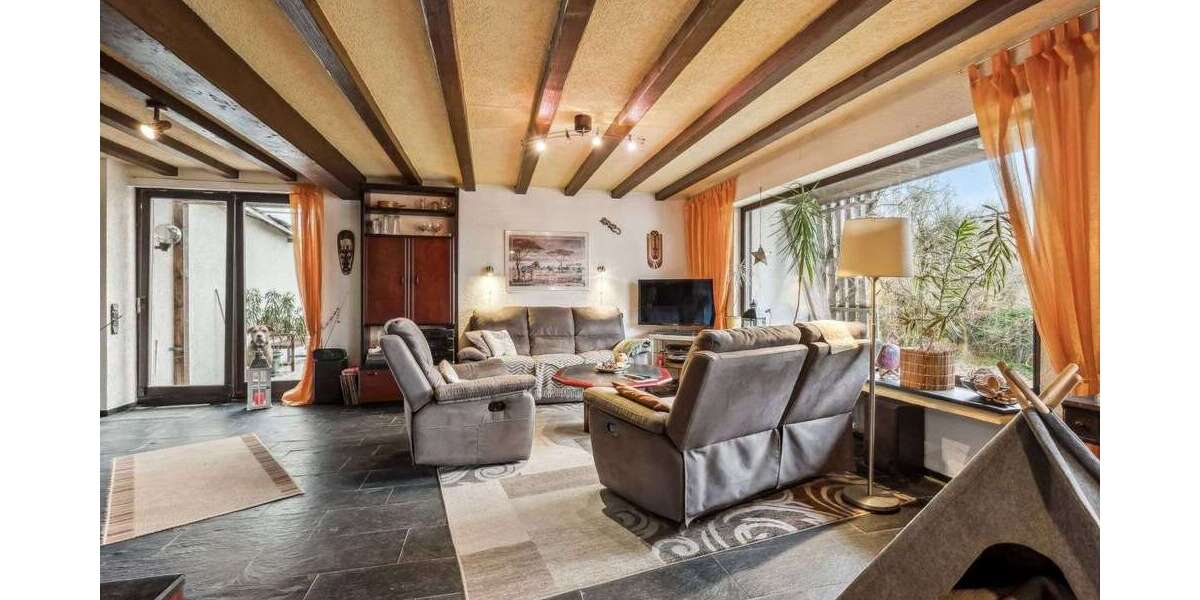 Einfamilienhaus Monschau - 10 Zimmer, 256 m&sup2;, 495.000&euro; | Angebot:24982325
