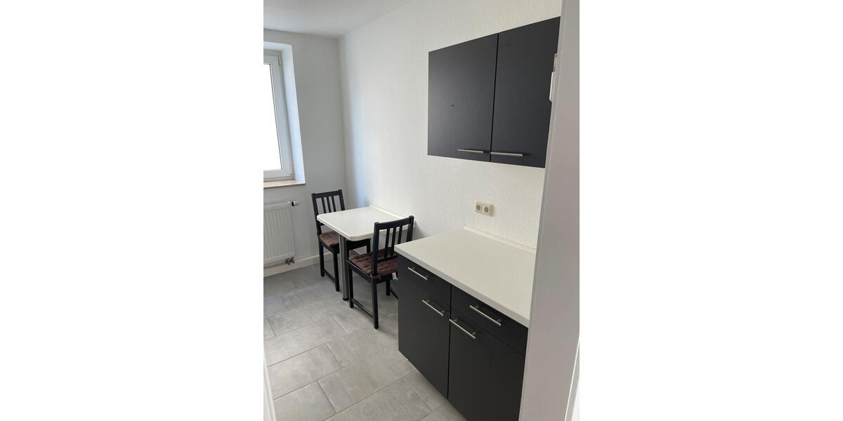 4 Zimmer Wohnung ca. 72qm Erstbezug neu renoviert 4 zimmer