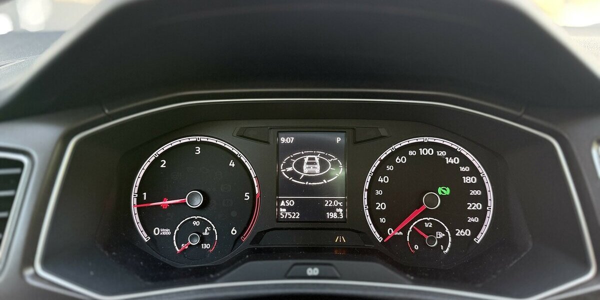 VW T-Roc R line / 4Motion / Keyless Go / PANO 53.000 km 25.250 &euro; Mönchengladbach 41066