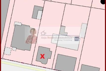 Gütersloh: Zwischen Theater und Gesamtschule Anne-Frank provisionsfrei für Käufer