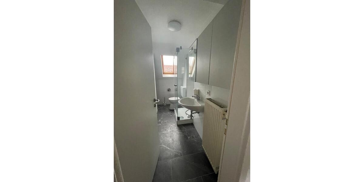 Reihenhaus Schweinfurt Gartenstadt - 7 Zimmer, 108 m&sup2;, 1.300&euro; | Angebot:26148266