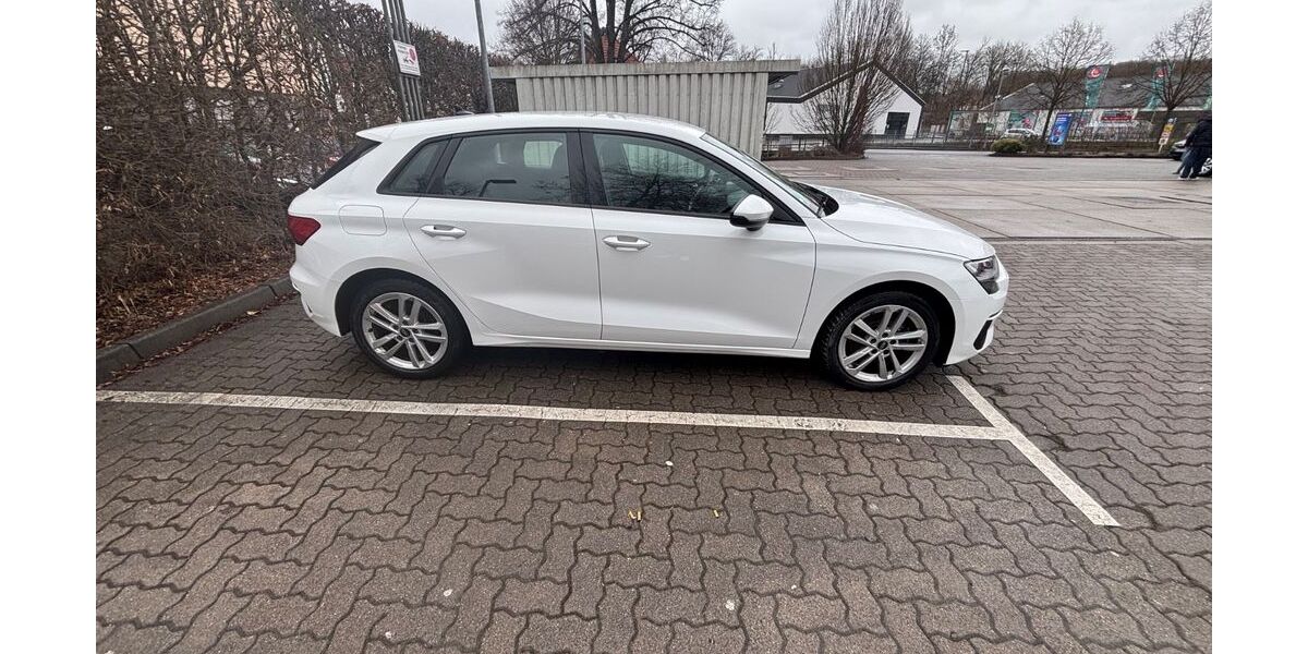 Audi A3 55.000 km 23.000 &euro; Korbach 34497