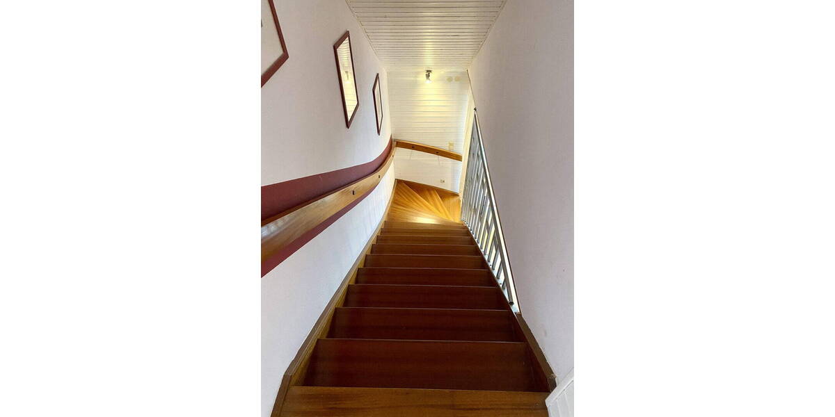 Einfamilienhaus Jestetten - Altenburg Altenburg - 7 Zimmer, 204 m&sup2;, 500.000&euro; | Angebot:25663329