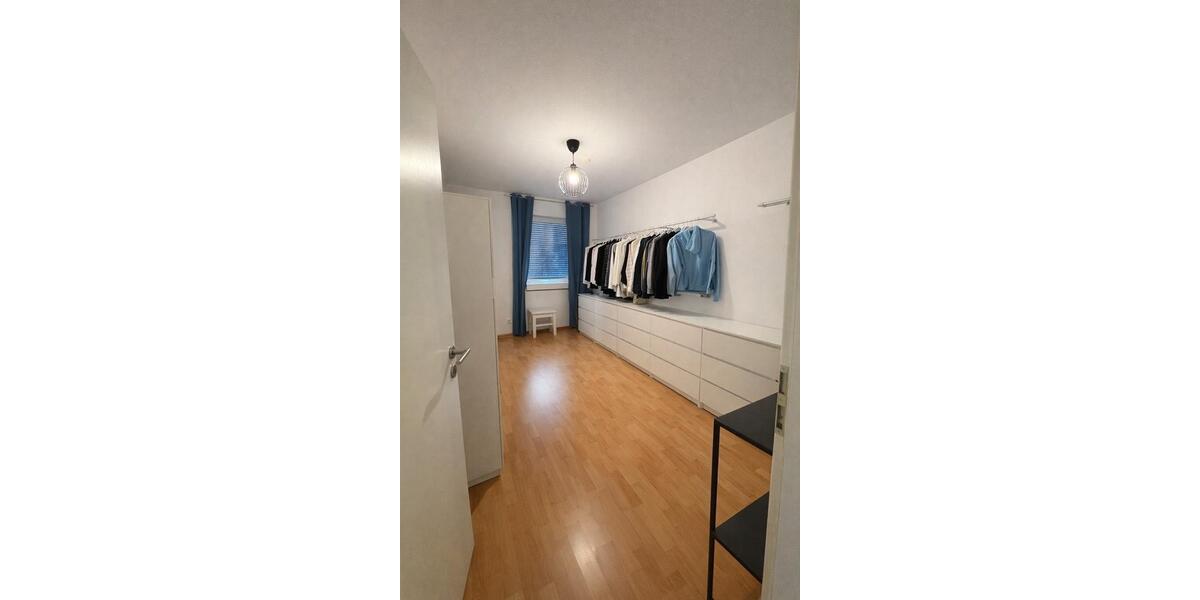 Erdgeschoßwohnung Delmenhorst Bungerhof - 4 Zimmer, 120 m&sup2;, 1.230&euro; | Angebot:24689976