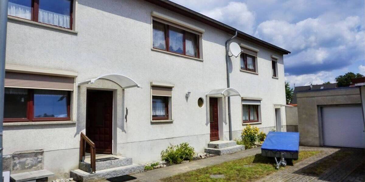 Einfamilienhaus Britz - 7 Zimmer, 264 m&sup2;, 294.000&euro; | Angebot:25779356