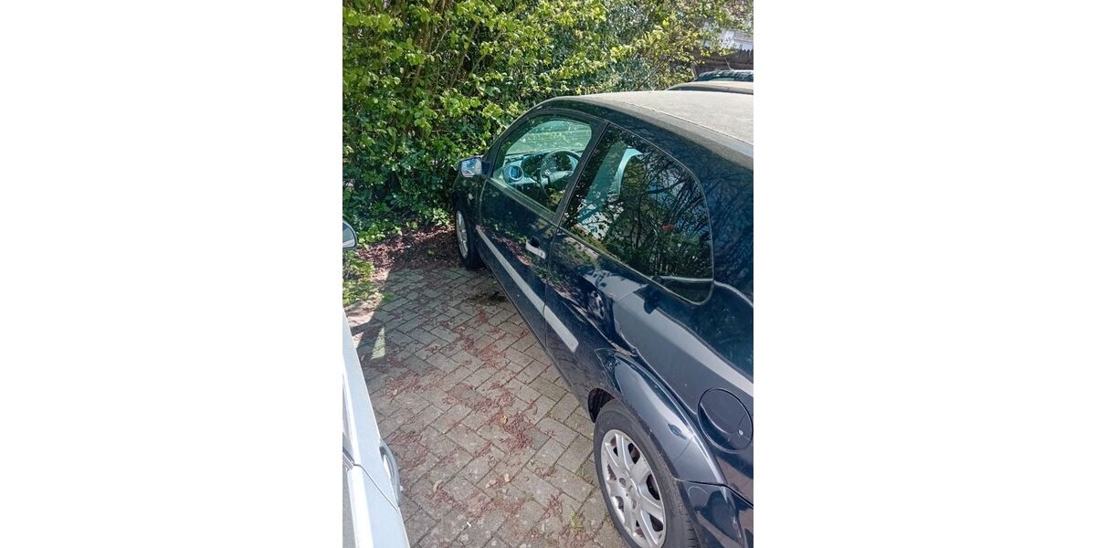 Ford Fiesta 128.000 km 1.300 &euro; Bergneustadt 51702