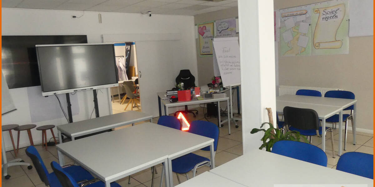 Ebenerdiges Ladenlokal, Büroräume im 1. OG, Lastenfahrstuhl, zentrale Innenstadtlage Hanau Stadt 1 zimmer