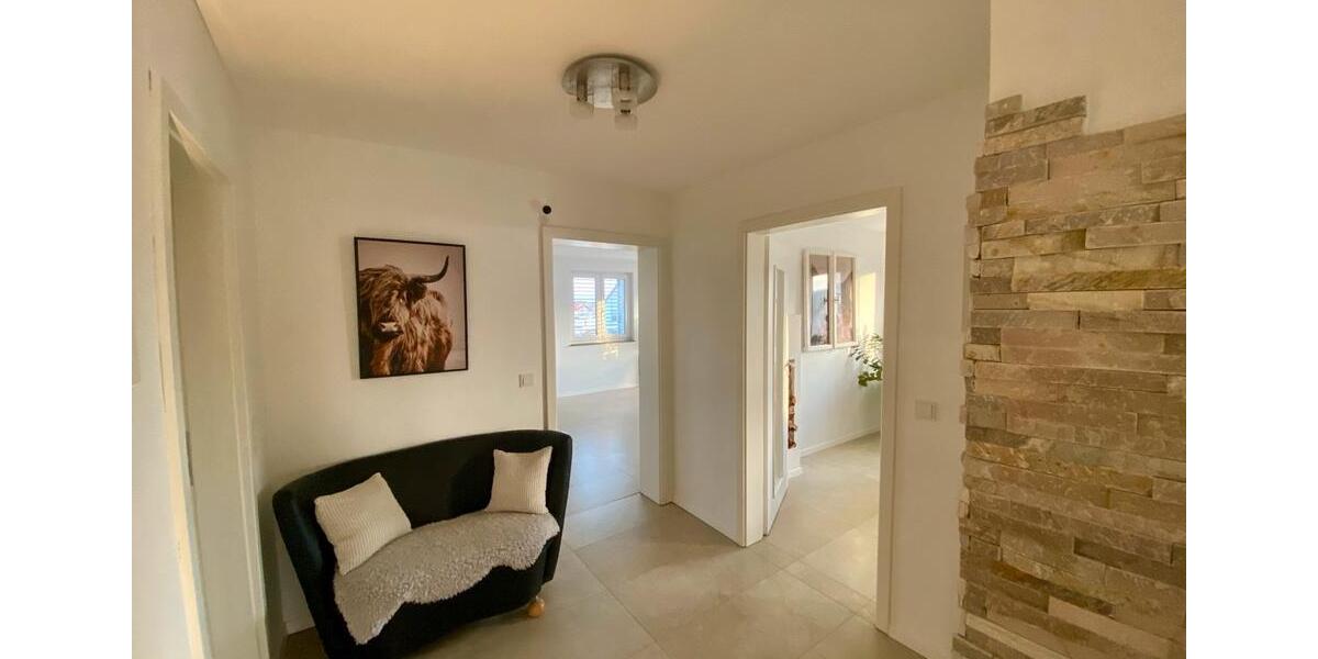 Einfamilienhaus Werneck - 5.5 Zimmer, 150 m&sup2;, 1.650&euro; | Angebot:26102331