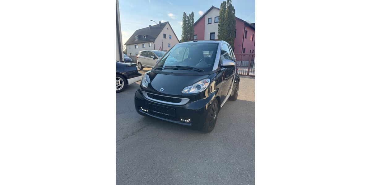Smart ForTwo 66.368 km 6.590 &euro; München 80999