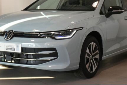 VW Golf 3.000 km 32.900 &euro; Blaufelden 74572