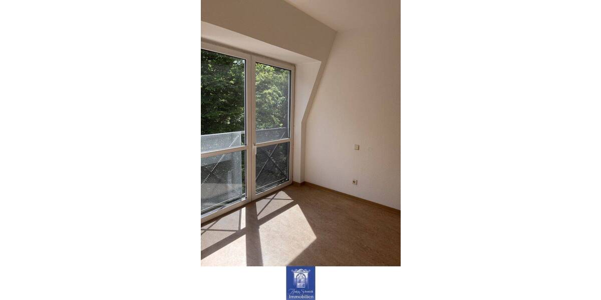 Etagenwohnung Radebeul - 2 Zimmer, 49 m&sup2;, 499&euro; | Angebot:26843727