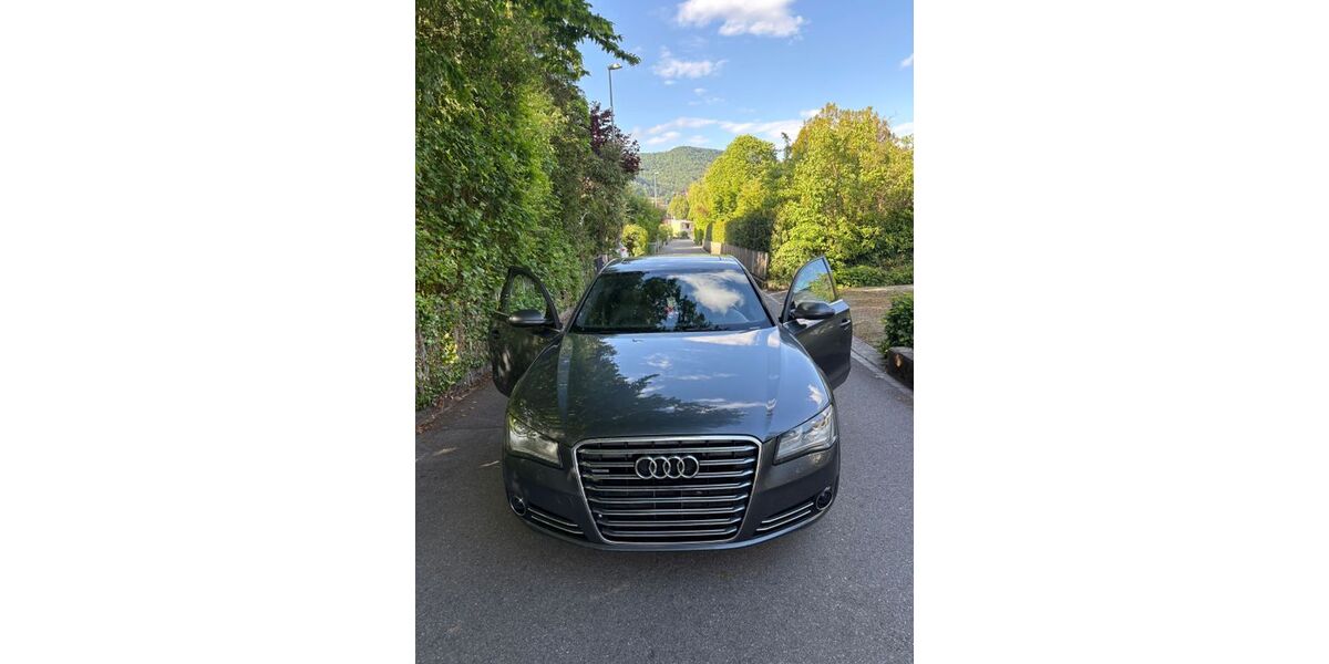 Audi A8 297.000 km 13.000 &euro; Bad Wildungen 34537