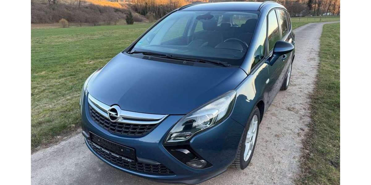Opel Zafira 166.000 km 8.990 &euro; Kirchhundem 57399