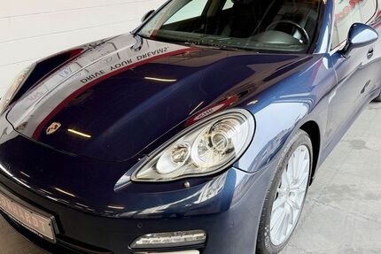 Porsche Panamera 148.299 km 28.990 &euro; Stolberg 52223