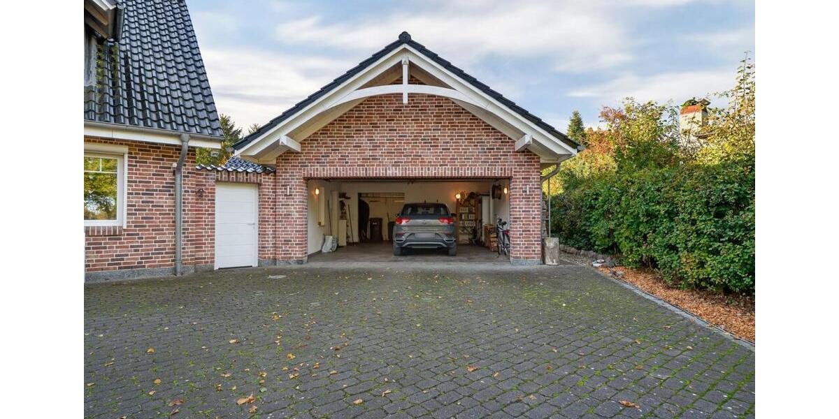 Einfamilienhaus Süderbrarup - 10 Zimmer, 156 m&sup2;, 728.000&euro; | Angebot:27164392