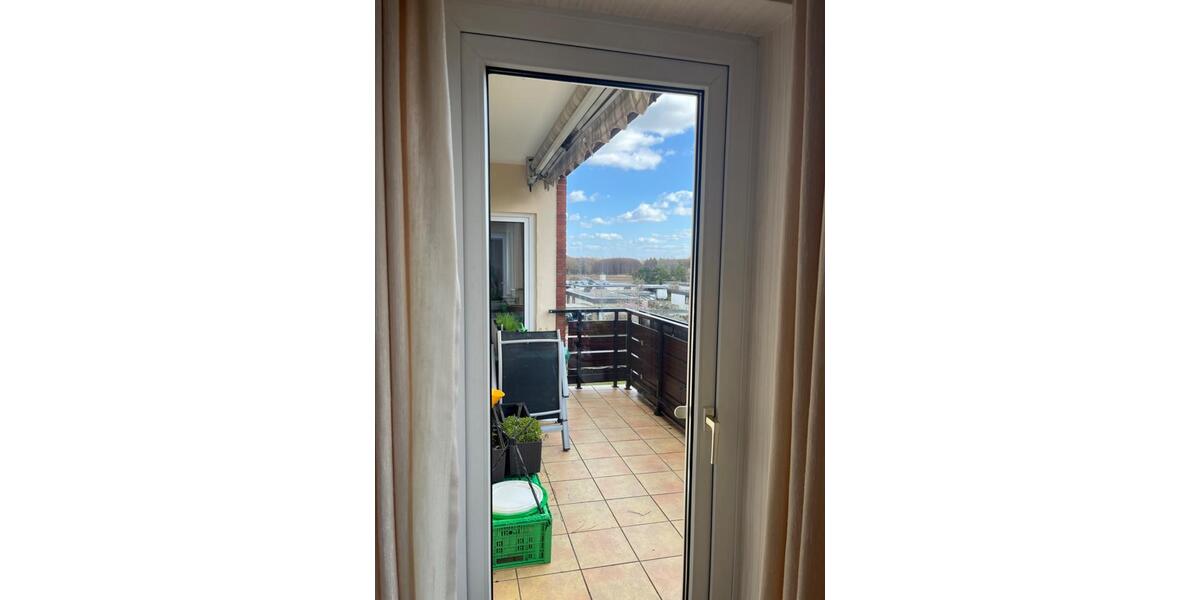 Dachgeschoßwohnung Halstenbek - 4 Zimmer, 93 m&sup2;, 270.000&euro; | Angebot:26855344