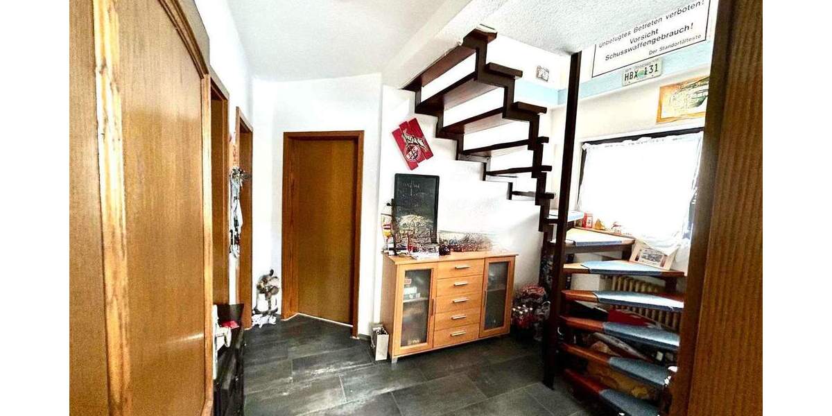 Mehrfamilienhaus, Wohnhaus Neuss Rosellen - 7 Zimmer, 155 m&sup2;, 495.000&euro; | Angebot:24423970