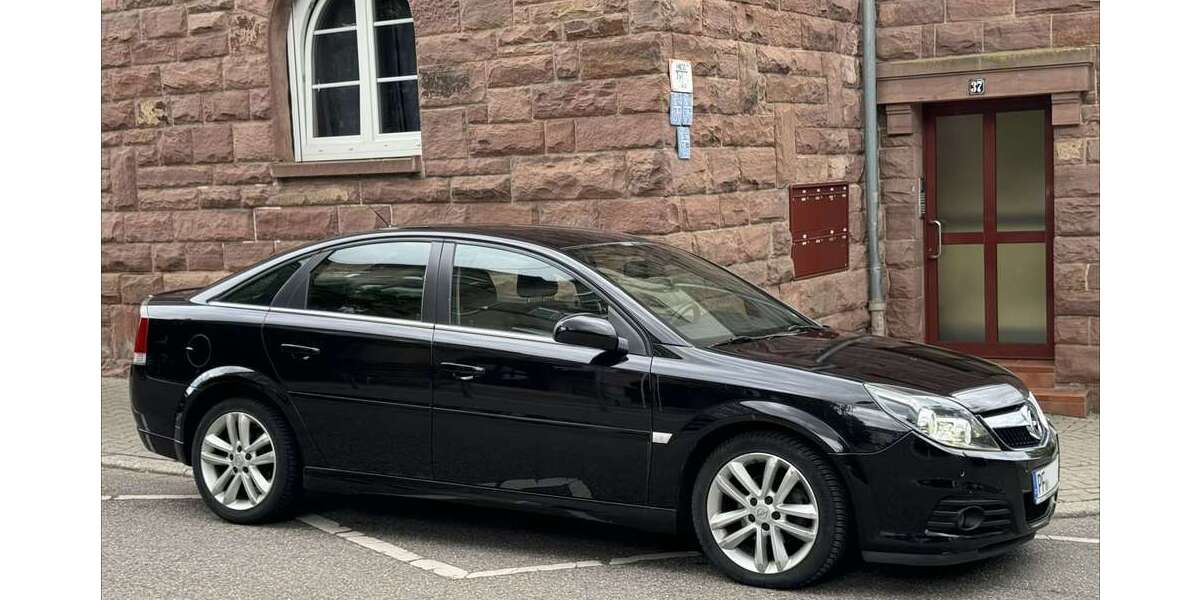 Opel Vectra 215.000 km 2.400 &euro; Pforzheim 75172