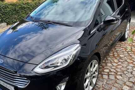 Ford Fiesta 70.333 km 10.750 € Hoyerswerda 02977