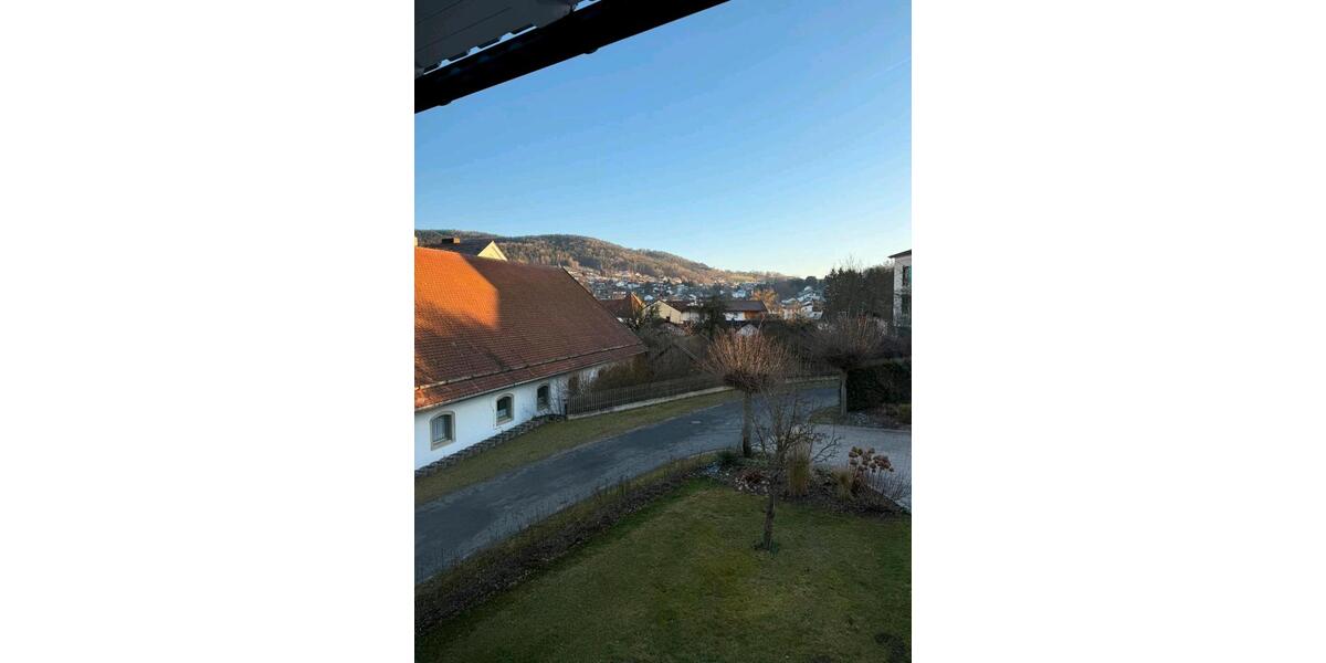 Etagenwohnung Chamerau - 4 Zimmer, 133 m&sup2;, 1.050&euro; | Angebot:24301006