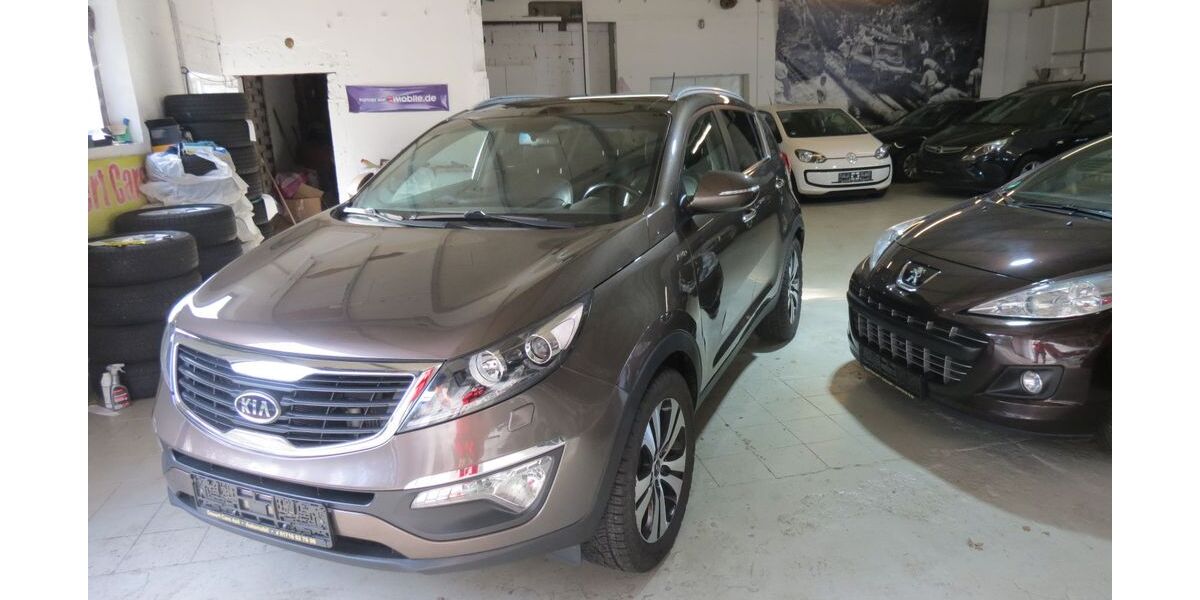 Kia Sportage 170.000 km 8.400 &euro; Schlangenbad 65388