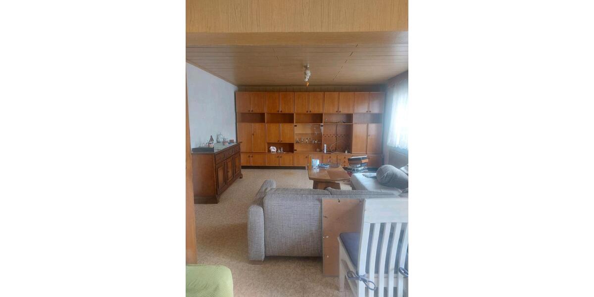 Einfamilienhaus Heldburg - 6 Zimmer, 100 m&sup2;, 70.000&euro; | Angebot:26511553