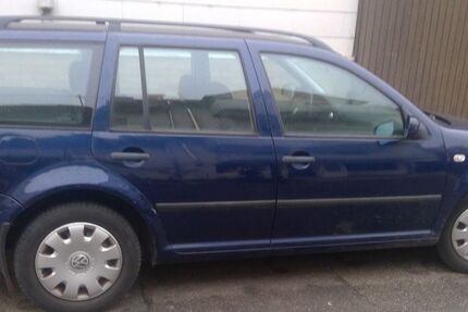 VW Golf 246.700 km 1.800 &euro; Heilbronn 74078