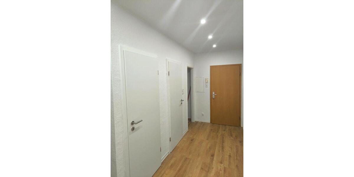 Erdgeschoßwohnung Minden Kuhlenkamp - 4 Zimmer, 83 m&sup2;, 139.000&euro; | Angebot:27462351