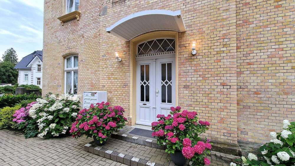 Etagenwohnung Bad Harzburg Bad Harzburg (Innenstadt) - 2 Zimmer, 65 m&sup2;, 126.000&euro; | Angebot:27137145