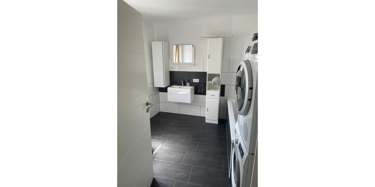 Etagenwohnung Neuburg an der Donau - 4 Zimmer, 81 m&sup2;, 227.000&euro; | Angebot:26829000