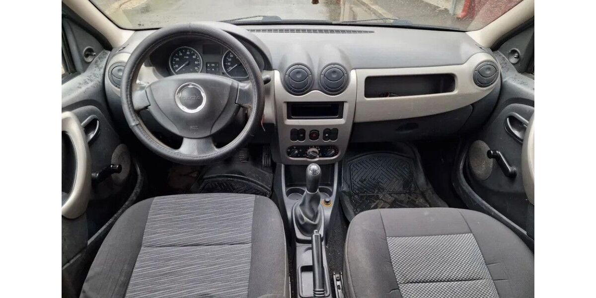 Dacia Logan 200.000 km 3.900 &euro; Berlin 10119