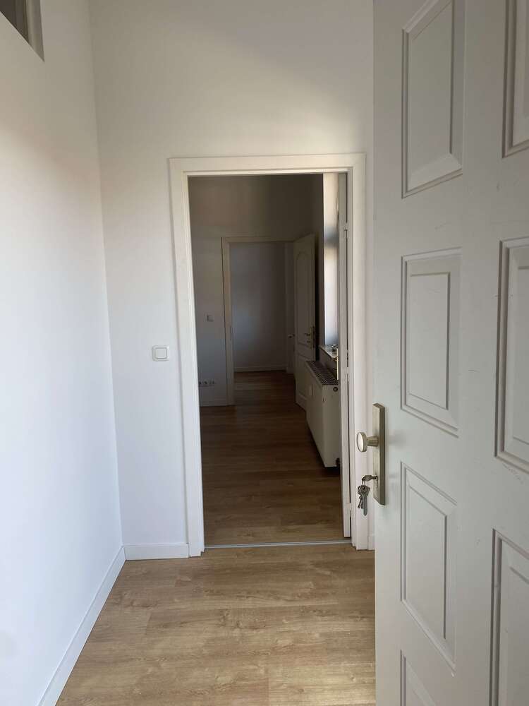 Wohnung zum Mieten in Burg 400 € 65 m²
