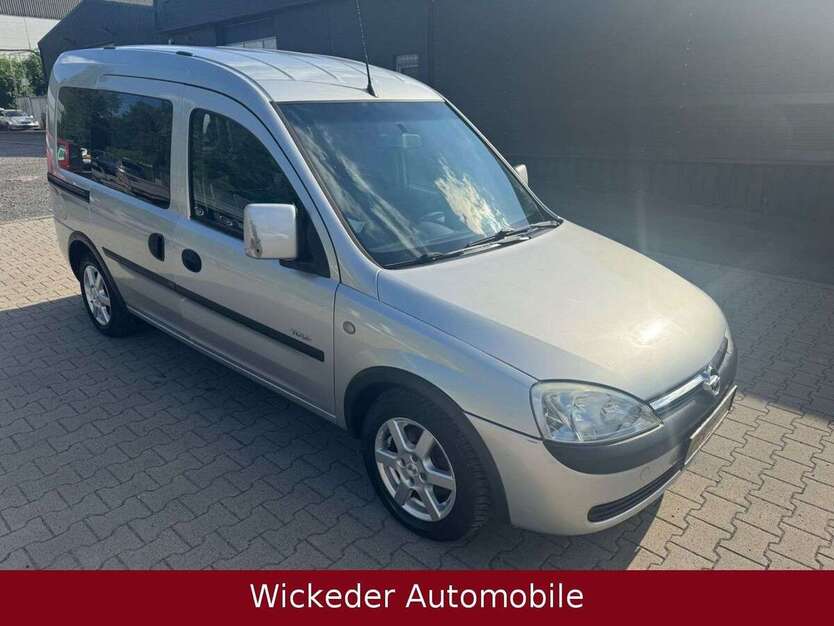 Opel Combo 131.000 km 4.390 € Dortmund 44319