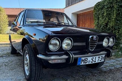Alfa Romeo Alfetta 56.800 km 20.900 &euro; Warngau 83627