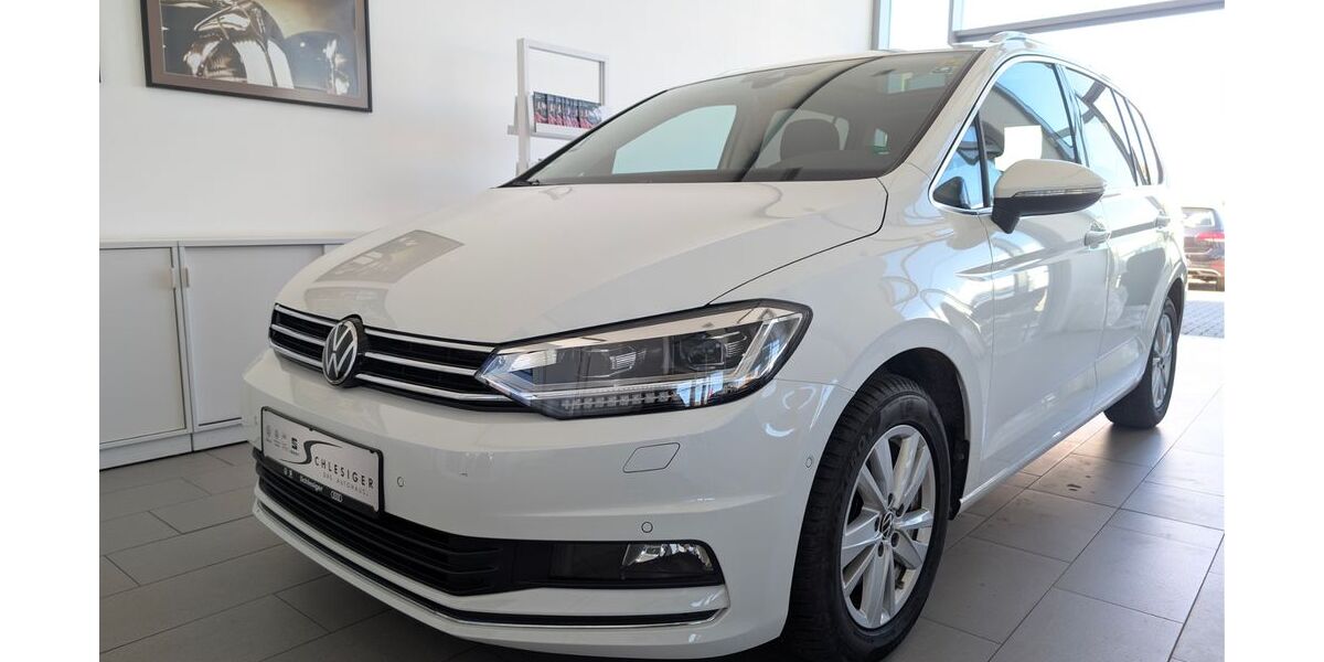 VW Touran 31.820 km 34.990 &euro; Sangerhausen 06526