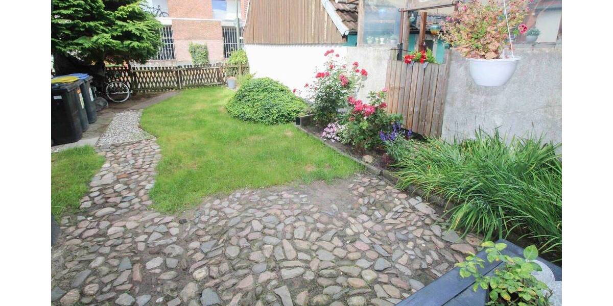 Mehrfamilienhaus, Wohnhaus Flensburg Sandberg - 6 Zimmer, 139 m&sup2;, 299.000&euro; | Angebot:26474796