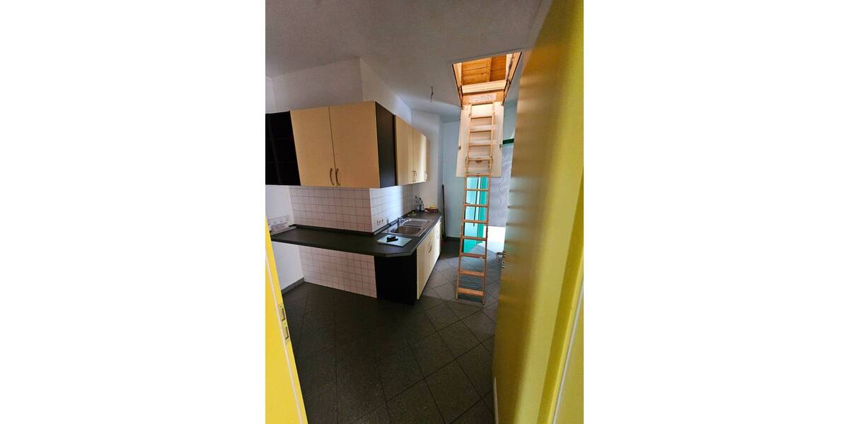 Etagenwohnung Crimmitschau - 5 Zimmer, 248 m&sup2;, 446.400&euro; | Angebot:25958956